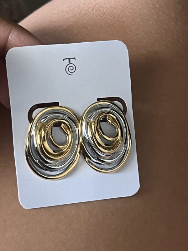 Aretes Constanza