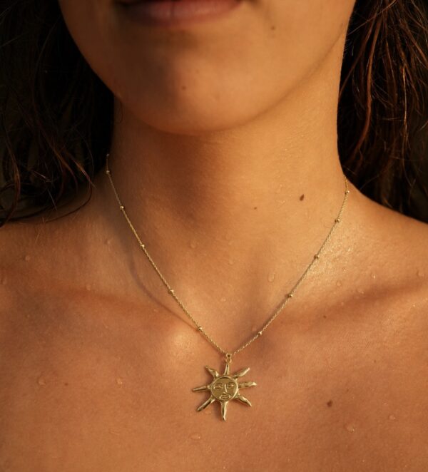 Collar Atardecer