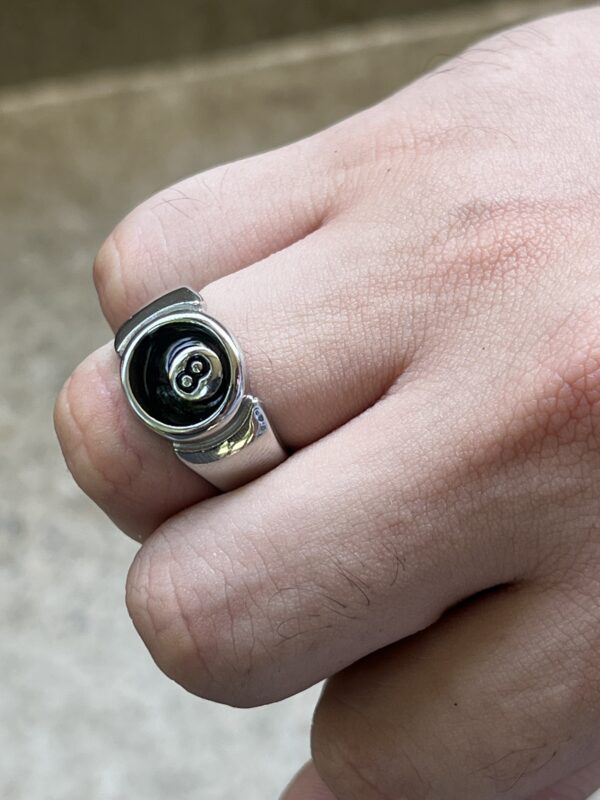 Anillo Bola 8