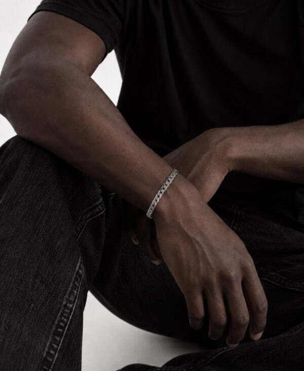 Pulsera Hierro